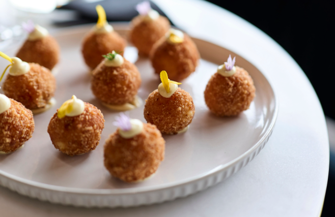 Cocktail Canape